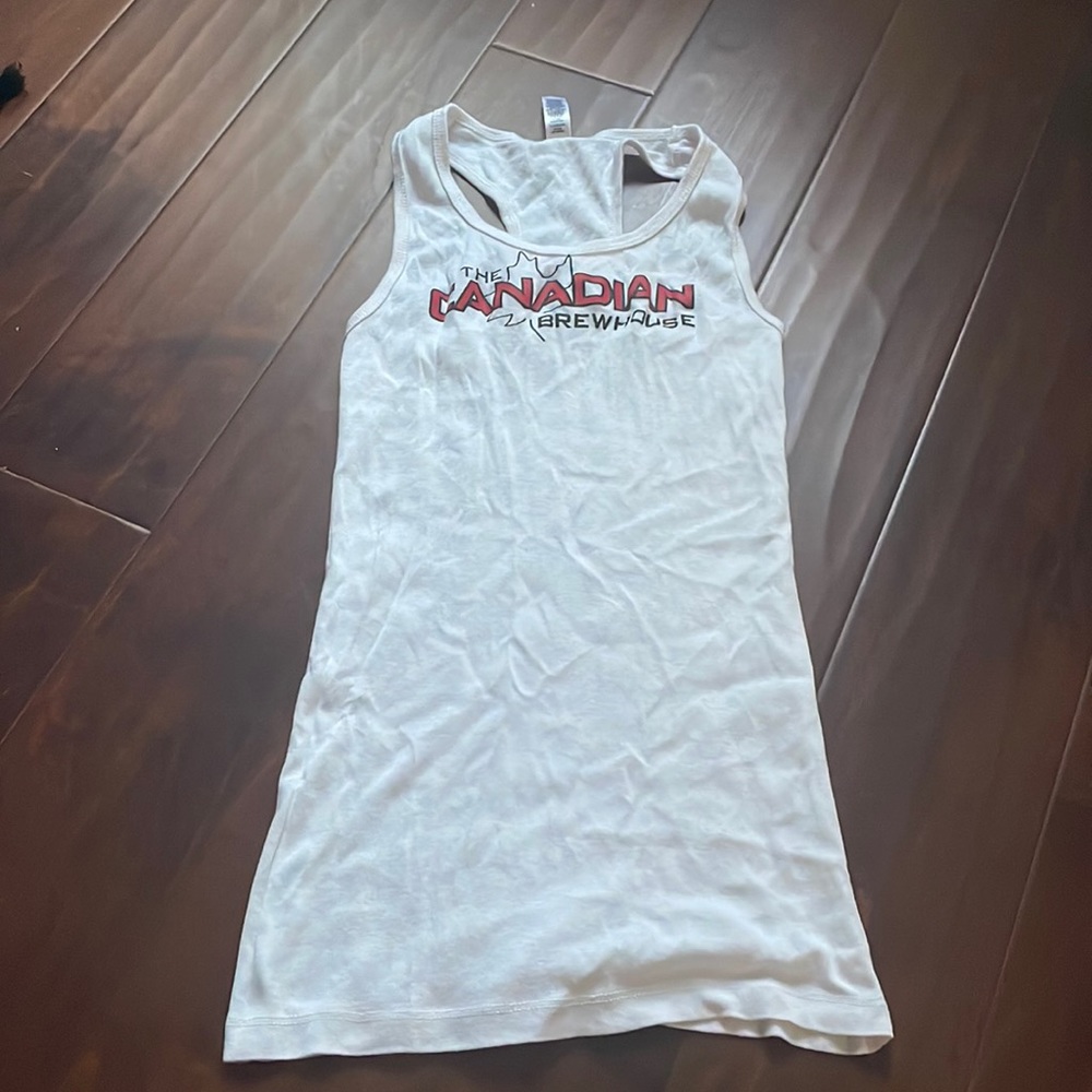 GRAPHIC tank top